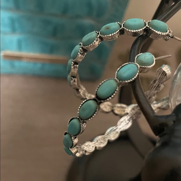 Artisan Turquoise and Silver Oval Earrings - Picture 2 of 6